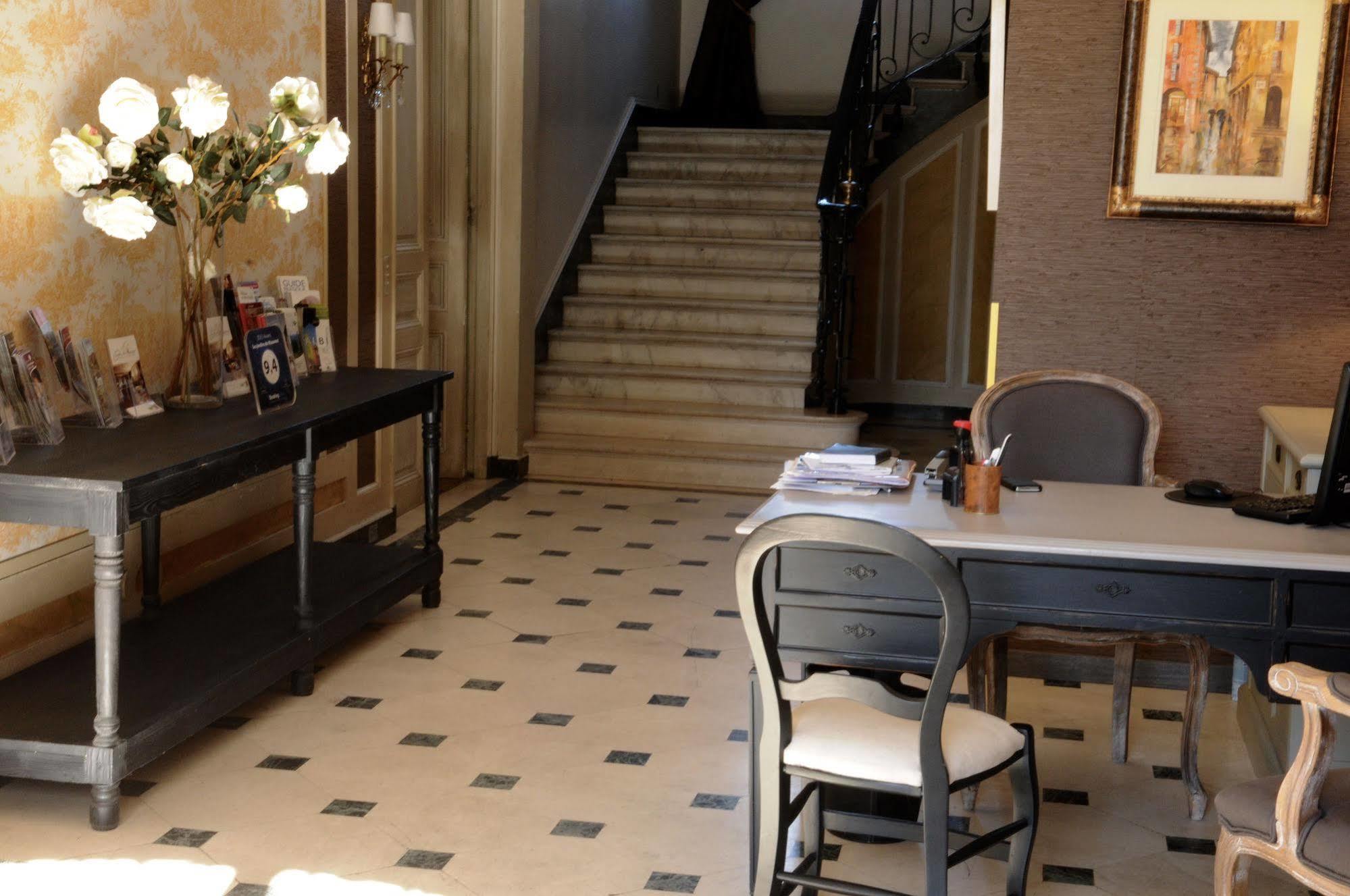 Maison D'Hotes "Les Jardins De Mazamet" ภายนอก รูปภาพ